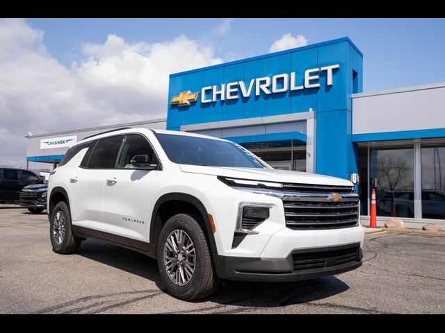 2025 Chevrolet Traverse FWD LT
