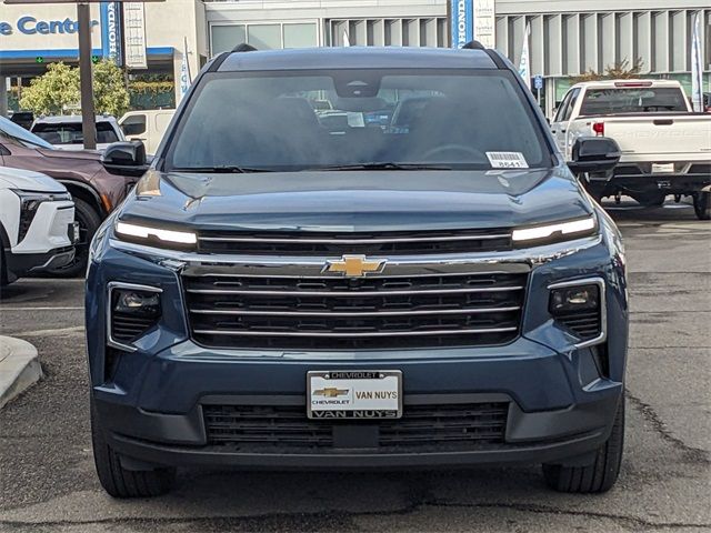 2025 Chevrolet Traverse FWD LT