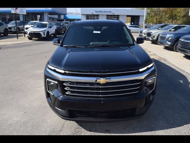 2025 Chevrolet Traverse FWD LT