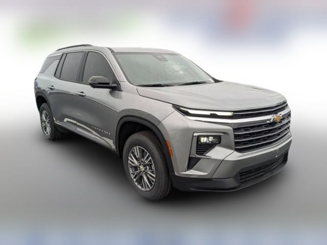 2025 Chevrolet Traverse FWD LT