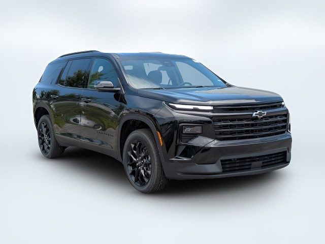 2025 Chevrolet Traverse FWD LT
