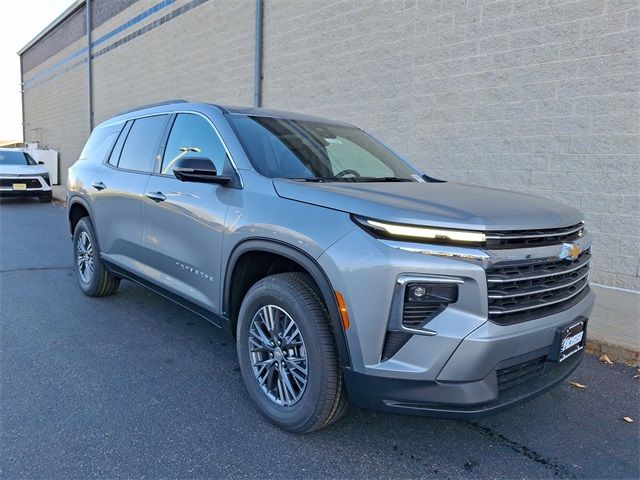 2025 Chevrolet Traverse AWD LT