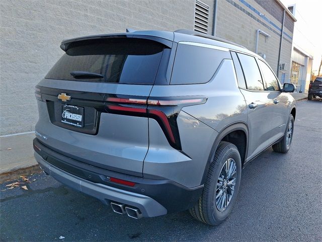 2025 Chevrolet Traverse AWD LT