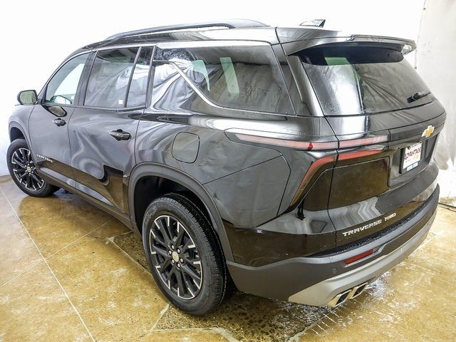 2025 Chevrolet Traverse AWD LT