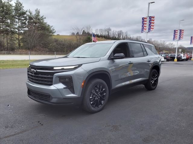 2025 Chevrolet Traverse AWD LT