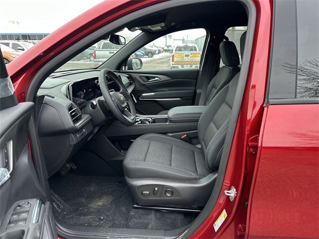 2025 Chevrolet Traverse AWD LT