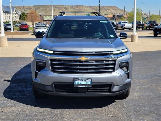 2025 Chevrolet Traverse AWD LT
