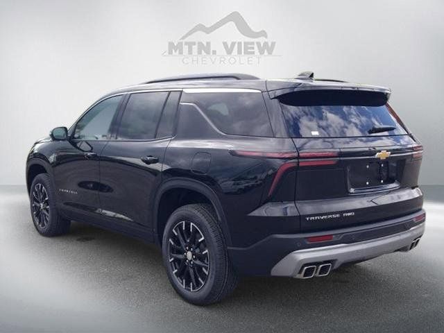 2025 Chevrolet Traverse AWD LT