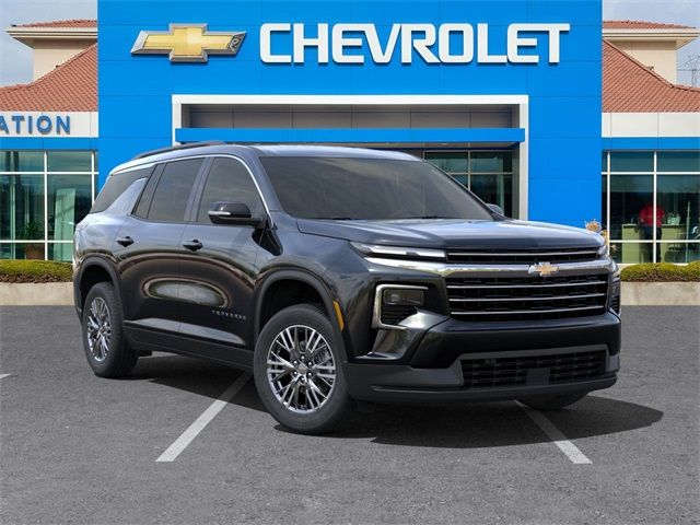 2025 Chevrolet Traverse AWD LT