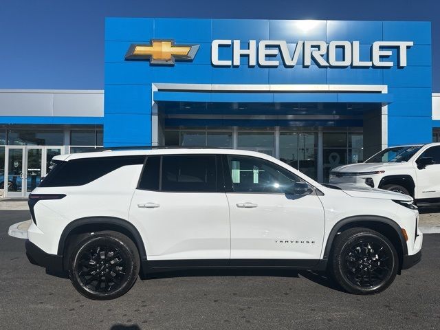 2025 Chevrolet Traverse AWD LT