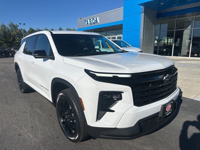 2025 Chevrolet Traverse AWD LT