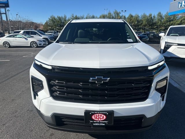 2025 Chevrolet Traverse AWD LT