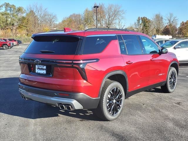 2025 Chevrolet Traverse AWD LT