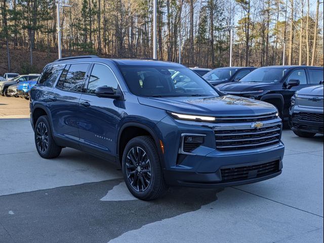 2025 Chevrolet Traverse AWD LT