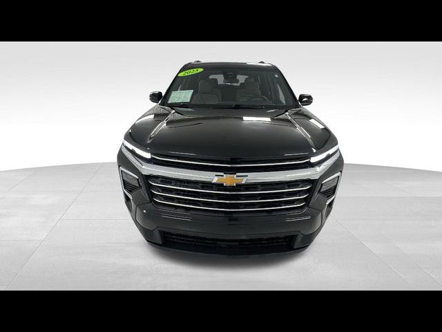 2025 Chevrolet Traverse AWD LT