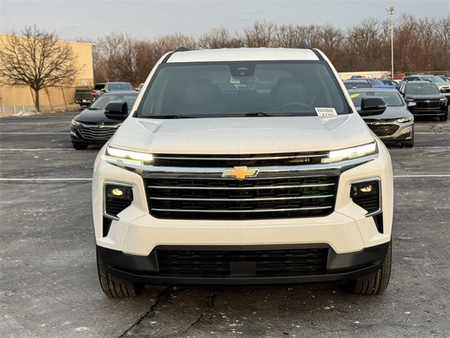 2025 Chevrolet Traverse AWD LT