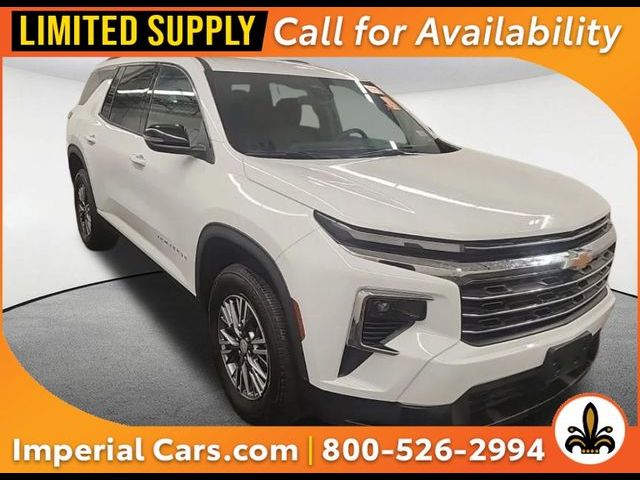 2025 Chevrolet Traverse LT