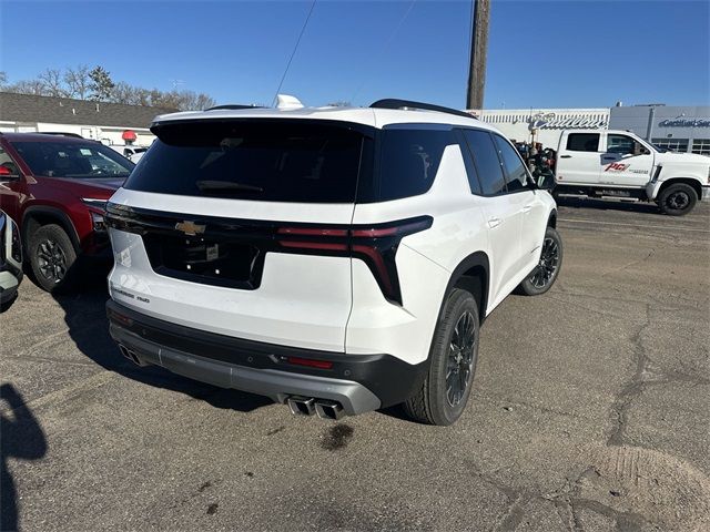 2025 Chevrolet Traverse AWD LT