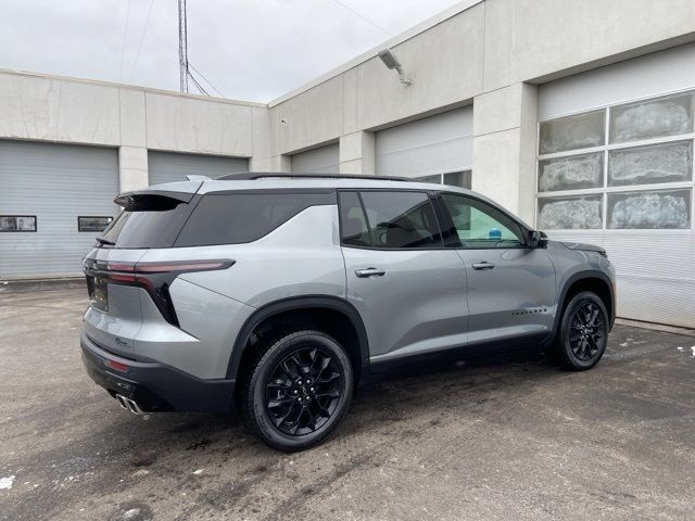 2025 Chevrolet Traverse AWD LT