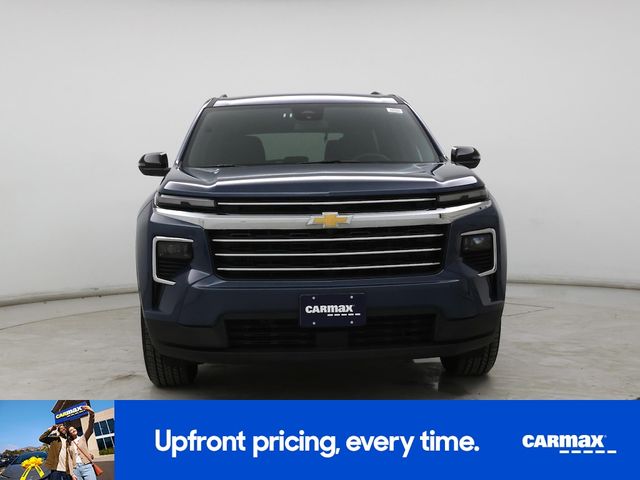 2025 Chevrolet Traverse AWD LT