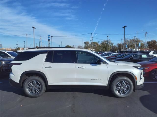 2025 Chevrolet Traverse AWD LT