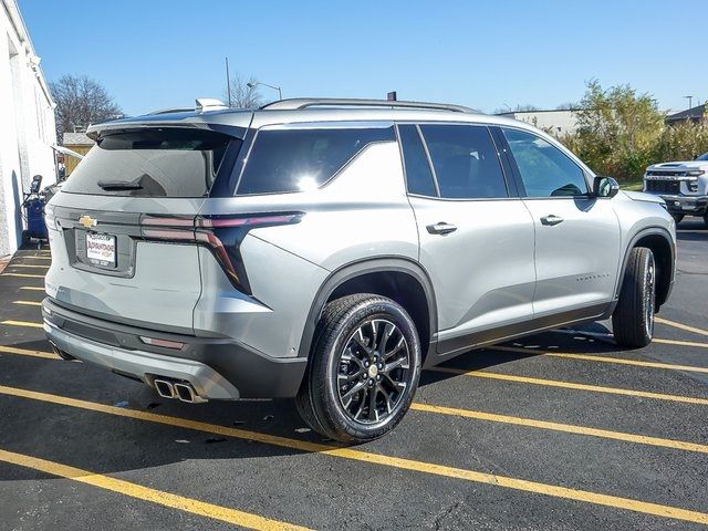 2025 Chevrolet Traverse AWD LT