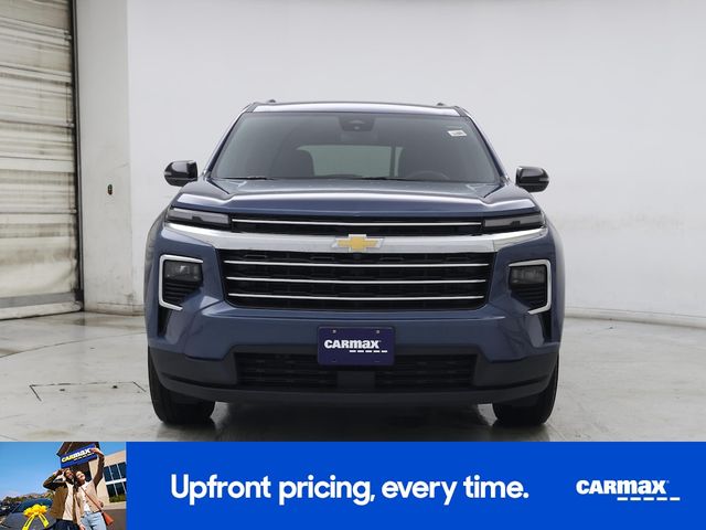 2025 Chevrolet Traverse AWD LT
