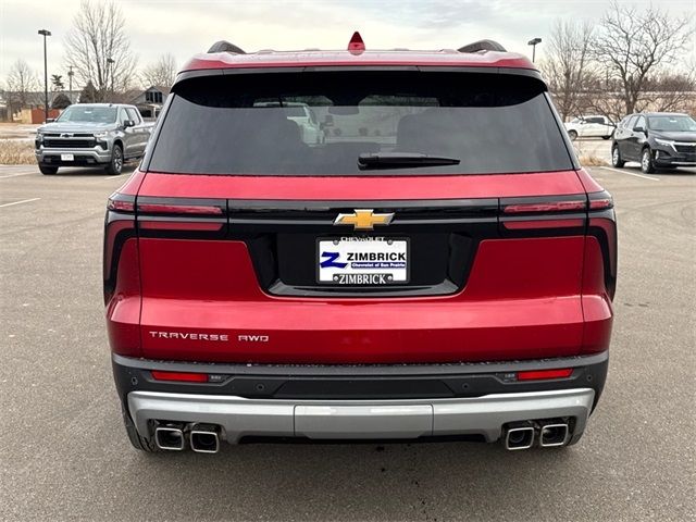 2025 Chevrolet Traverse AWD LT