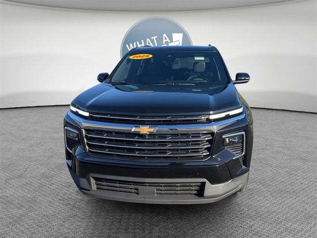 2025 Chevrolet Traverse AWD LT