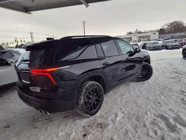 2025 Chevrolet Traverse AWD LT