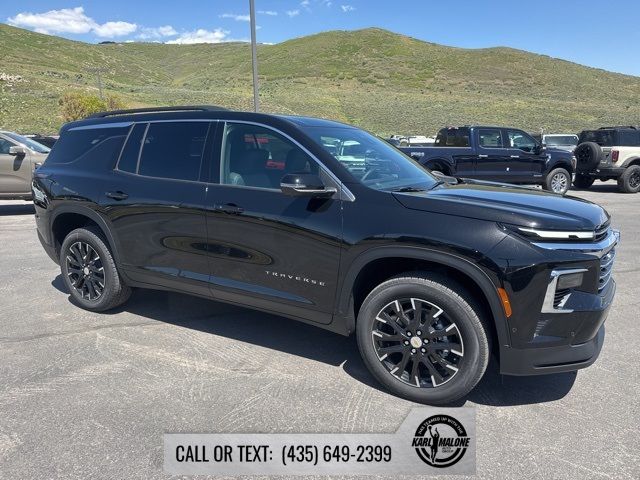 2025 Chevrolet Traverse AWD LT
