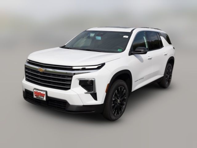 2025 Chevrolet Traverse AWD LT