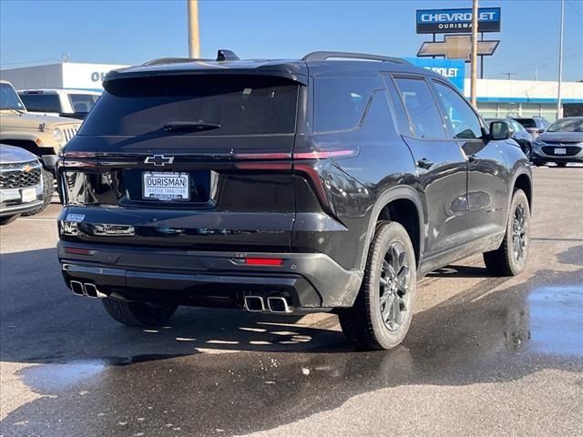 2025 Chevrolet Traverse AWD LT