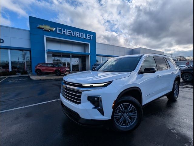 2025 Chevrolet Traverse AWD LT