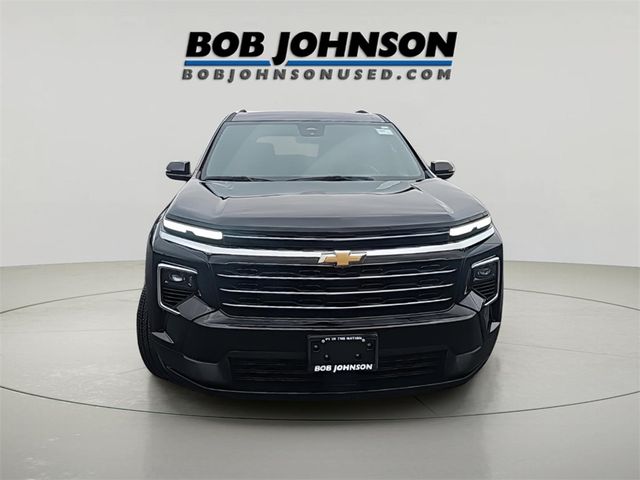 2025 Chevrolet Traverse AWD LT