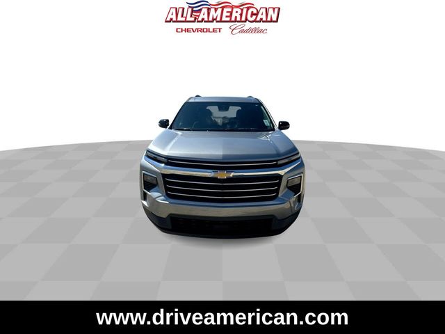 2025 Chevrolet Traverse AWD LT