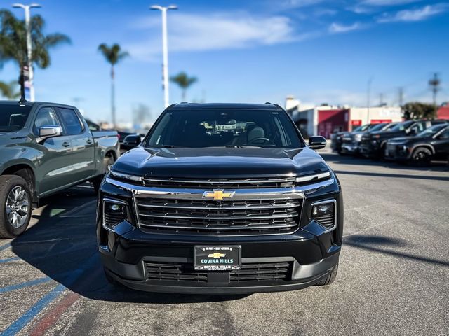 2025 Chevrolet Traverse AWD LT