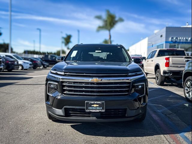 2025 Chevrolet Traverse AWD LT