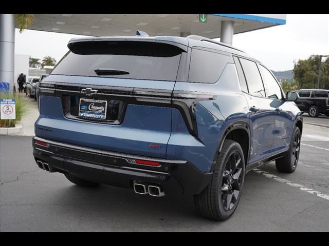 2025 Chevrolet Traverse FWD RS