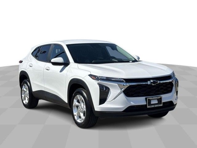 2025 Chevrolet Trax LS