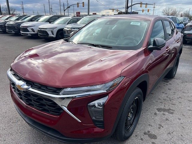 2025 Chevrolet Trax LS