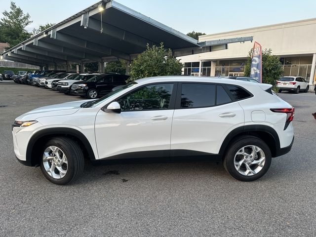 2025 Chevrolet Trax LS