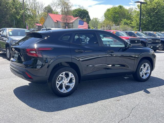 2025 Chevrolet Trax LS