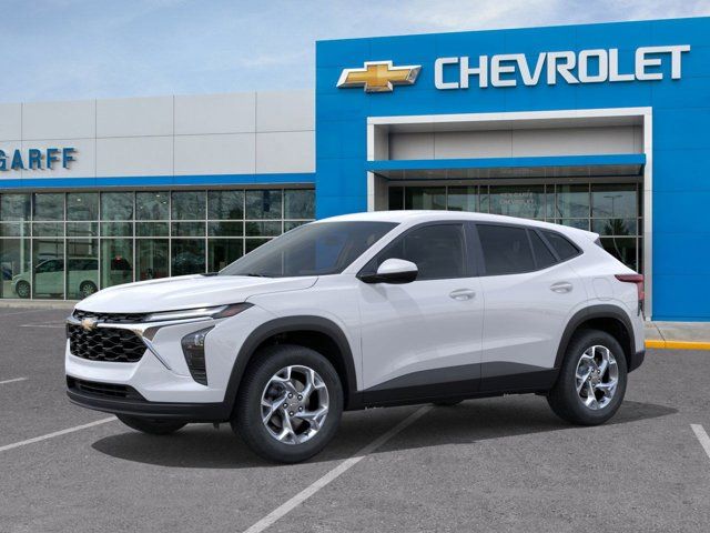 2025 Chevrolet Trax LS
