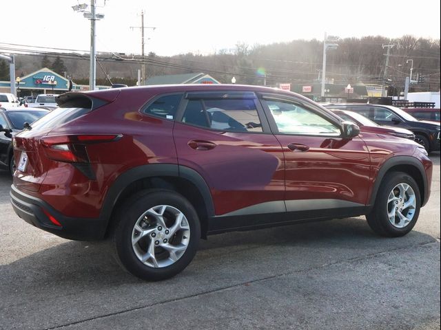 2025 Chevrolet Trax LS