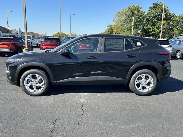 2025 Chevrolet Trax LS