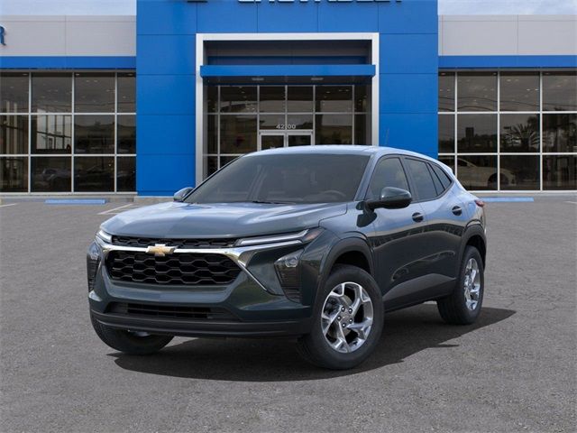 2025 Chevrolet Trax LS