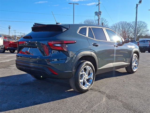 2025 Chevrolet Trax LS