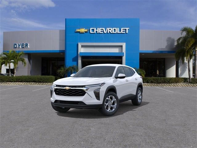 2025 Chevrolet Trax LS