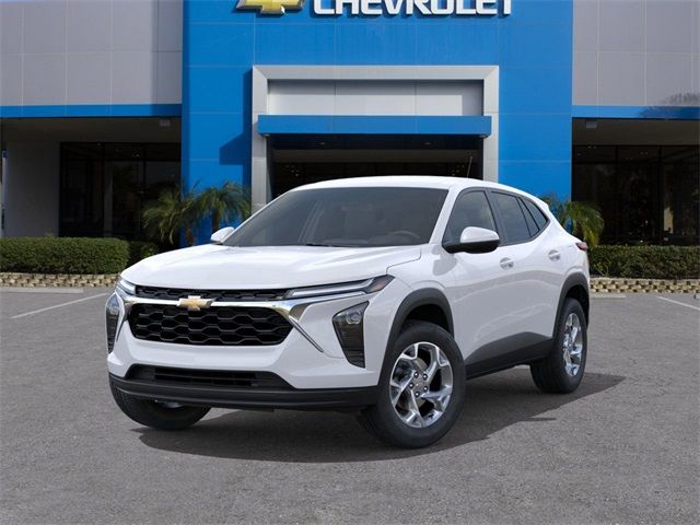 2025 Chevrolet Trax LS